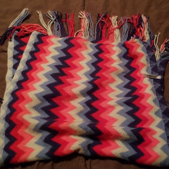 Scarf - Picture 1 of 1